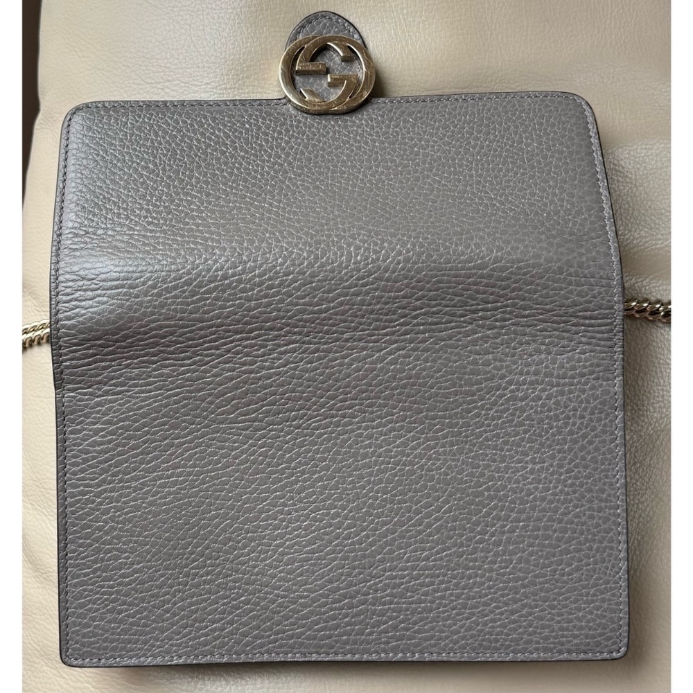 Authentic Gucci Interlocking Dollar Gray Leather Chain Crossbody Clutch Bag - Picture 5 of 12